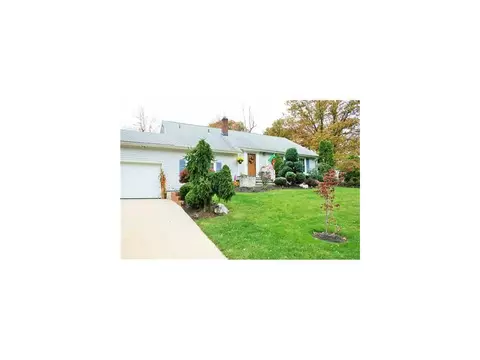 3 Timber Rd, Edison, NJ 08820 photo 2