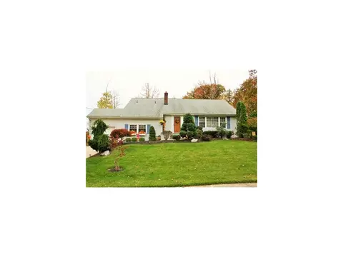 3 Timber Rd, Edison, NJ 08820 photo 1