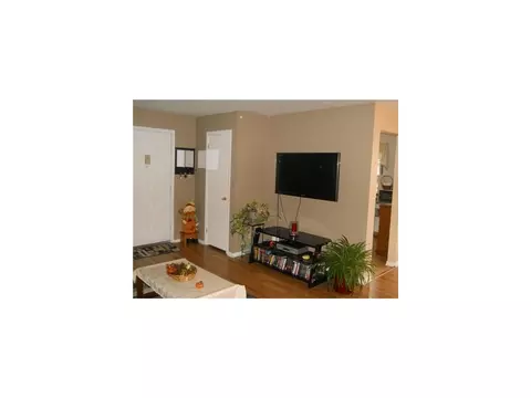37 Foxhall # b, Middlesex, NJ 08846 photo 3