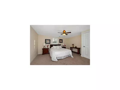 34 Markham Rd, Edison, NJ 08817 photo 11