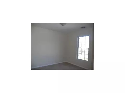 124 Cap Ln, Middlesex, NJ 08846 photo 7