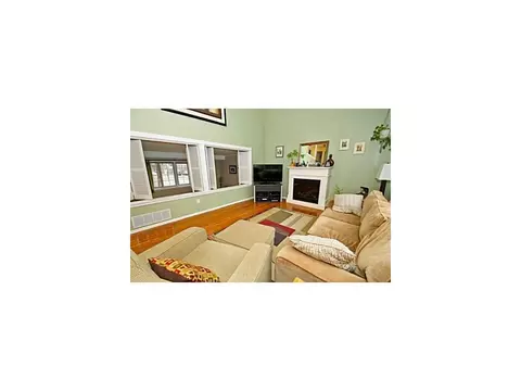 511 West Ave, NJ 07077 photo 5