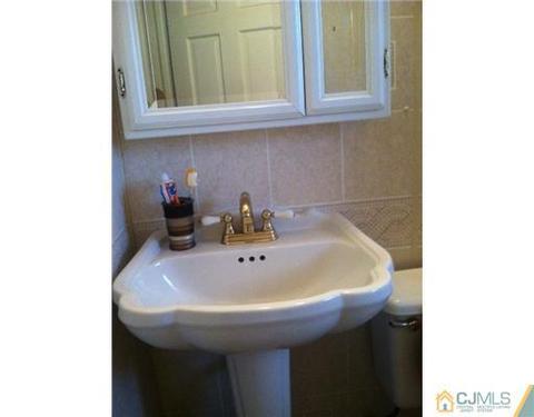 407 Fairview Ave, Dunellen, NJ 08812 photo 7
