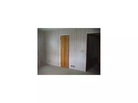 2 Kenneth Ave, NJ 08859 photo 12