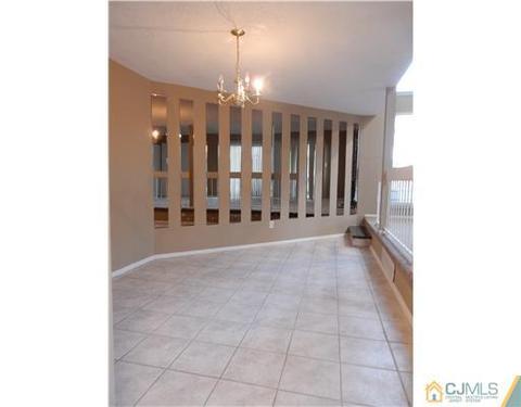 63 Westgate Dr, Edison, NJ 08820 photo 7