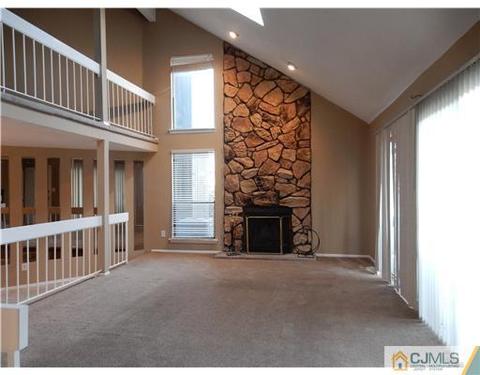 63 Westgate Dr, Edison, NJ 08820 photo 2