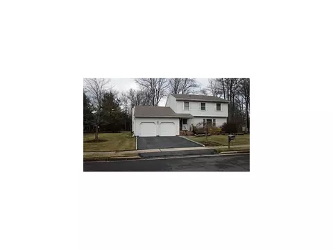 24 Schubert Ave, Edison, NJ 08820 photo 1