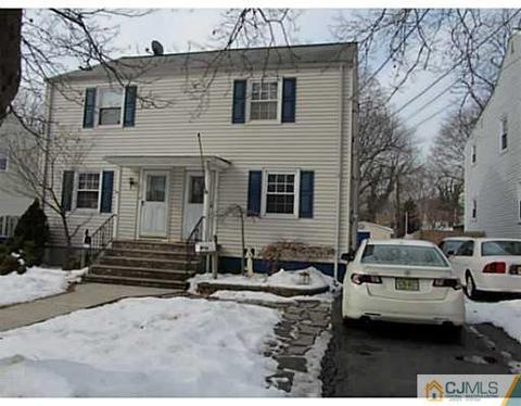 41 Macarthur Dr, Edison, NJ 08837 photo 2