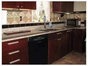 389 Broad St, NJ 07077 photo 4