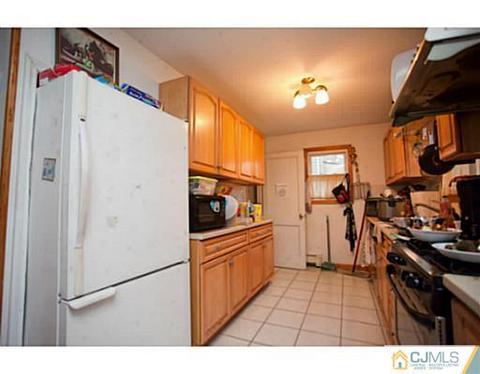 20 Cedar St, Edison, NJ 08820 photo 5