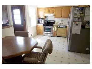 18 Bennington Dr, Edison, NJ 08820 photo 3