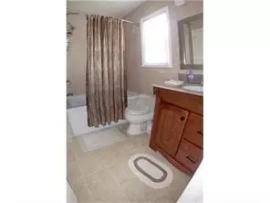 18 Bennington Dr, Edison, NJ 08820 photo 8