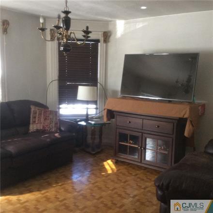 918 W Front St, Plainfield, NJ 07063 photo 9