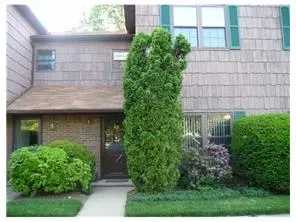 92 Pheasant Run, Edison, NJ 08820 photo 1