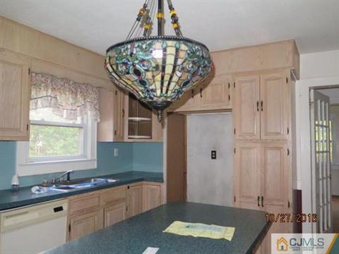 188 Old Post Rd, Edison, NJ 08817 photo 11