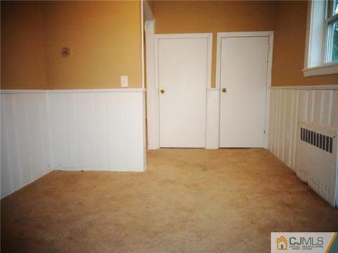 8 Marshall Pl, Middlesex, NJ 08846 photo 7