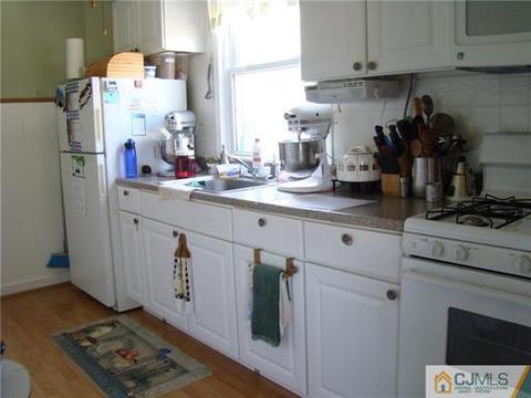307 2nd St, Middlesex, NJ 08846 photo 6