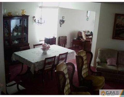10 Upperbrook Ct, Parlin, NJ 08859 photo 6