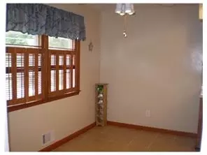 236 Fairfield Ave, Middlesex, NJ 08846 photo 5