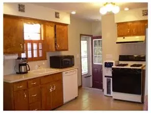 236 Fairfield Ave, Middlesex, NJ 08846 photo 4