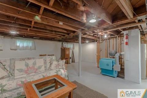 41 Westervelt Ave, Edison, NJ 08817 photo 18