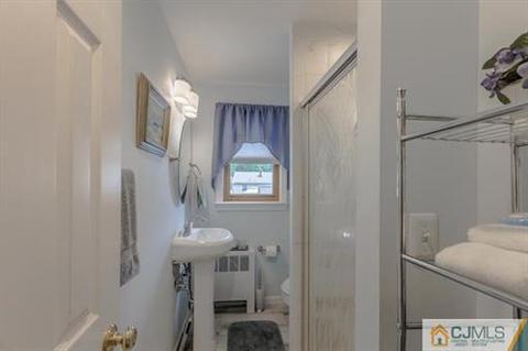 41 Westervelt Ave, Edison, NJ 08817 photo 16