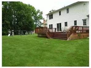 8 Lyons Ln, Edison, NJ 08820 photo 10