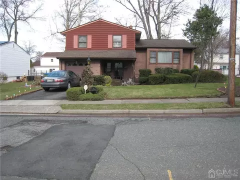 8 Rieder Rd, Edison, NJ 08817 photo 2