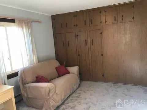 32 Walnut St, Edison, NJ 08817 photo 10