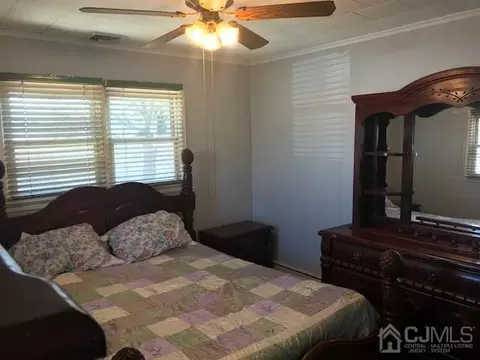 32 Walnut St, Edison, NJ 08817 photo 7