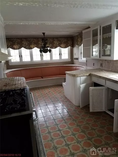 415 Ashland Rd, Middlesex, NJ 08846 photo 4