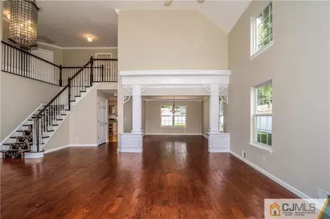 1 Daniel Rd, Edison, NJ 08820 photo 4