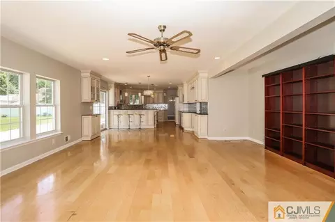 1 Daniel Rd, Edison, NJ 08820 photo 12