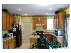 46 Lyle Pl, Edison, NJ 08820 photo 3
