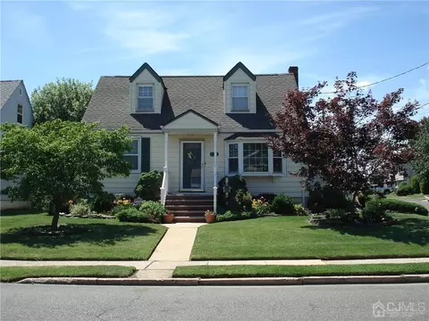 238 Old Rd, Sewaren, NJ 07077 photo 1