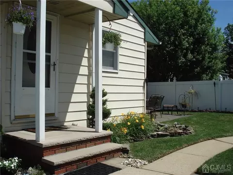 238 Old Rd, Sewaren, NJ 07077 photo 22