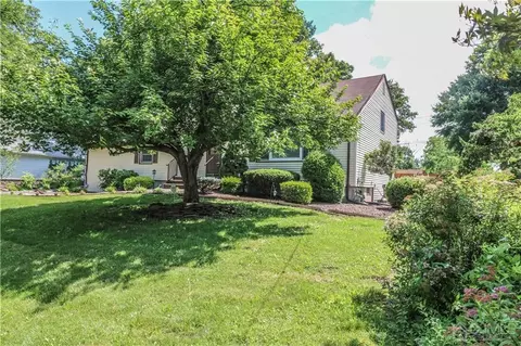 24 Jonathan Dr, Edison, NJ 08820 photo 22