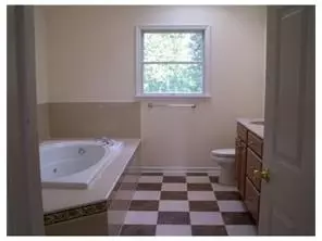 116 E Calvert Ave, Edison, NJ 08820 photo 9