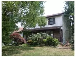 4 Malone Ave, Edison, NJ 08820 photo 2