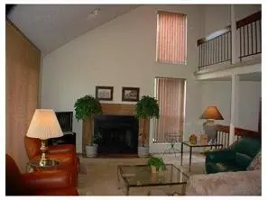 31 Westgate Dr, Edison, NJ 08820 photo 4