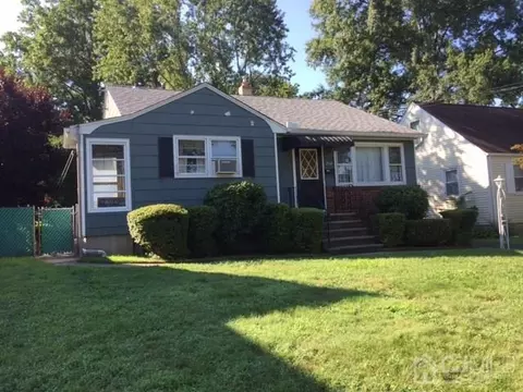 704 E 7th St, Plainfield, NJ 07062 photo 1