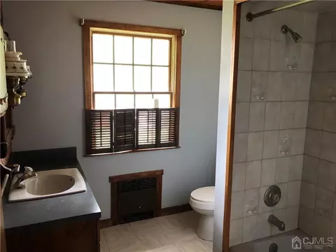 14 Riverview Ave, Edison, NJ 08817 photo 6
