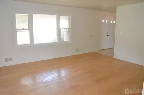 27 Sinclair Rd, Edison, NJ 08820 photo 10