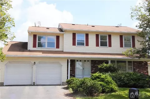 27 Sinclair Rd, Edison, NJ 08820 photo 1