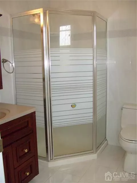 27 Sinclair Rd, Edison, NJ 08820 photo 8