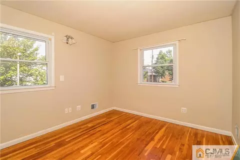 170 Vineyard Rd, Edison, NJ 08817 photo 15