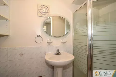 170 Vineyard Rd, Edison, NJ 08817 photo 18