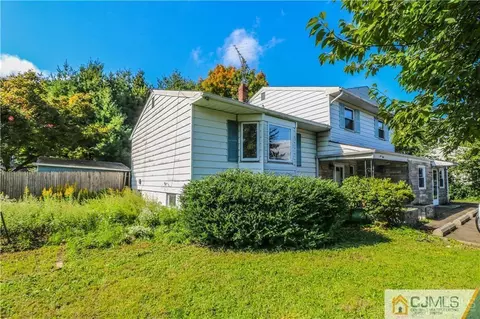 170 Vineyard Rd, Edison, NJ 08817 photo 2