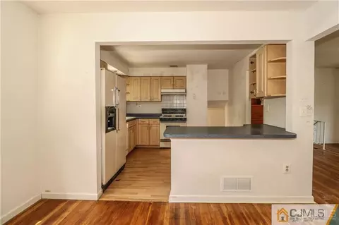 170 Vineyard Rd, Edison, NJ 08817 photo 8