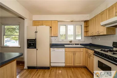 170 Vineyard Rd, Edison, NJ 08817 photo 10